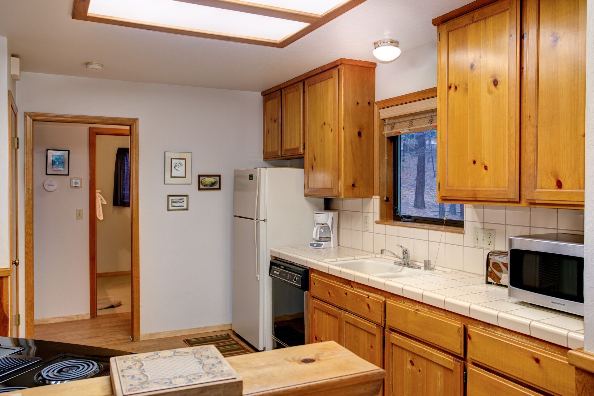 (1S) Cecil's Cabin at The Redwoods In Yosemite