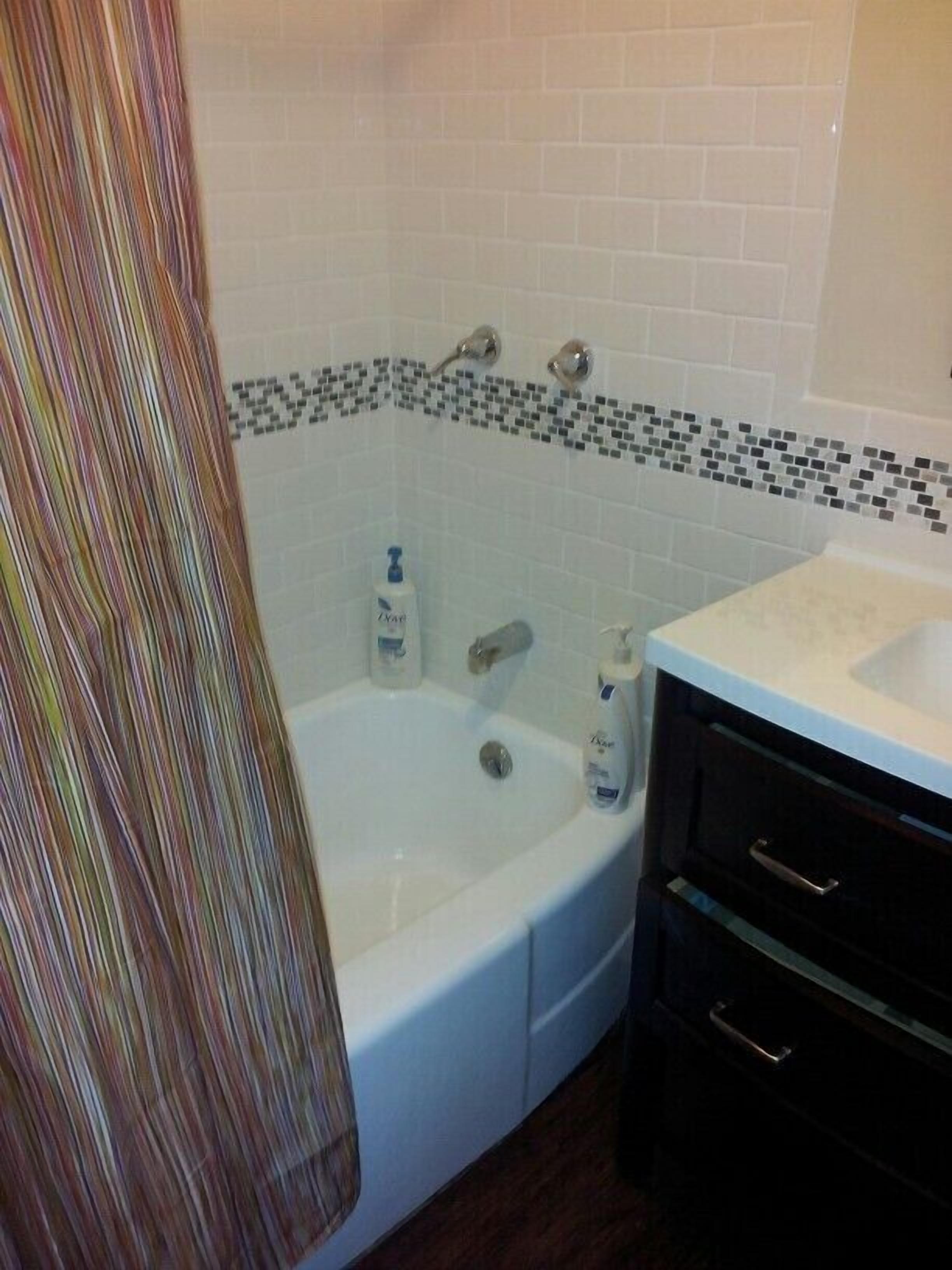 The 1905 Telegraph Office: Historic Charm, views, location Downtown