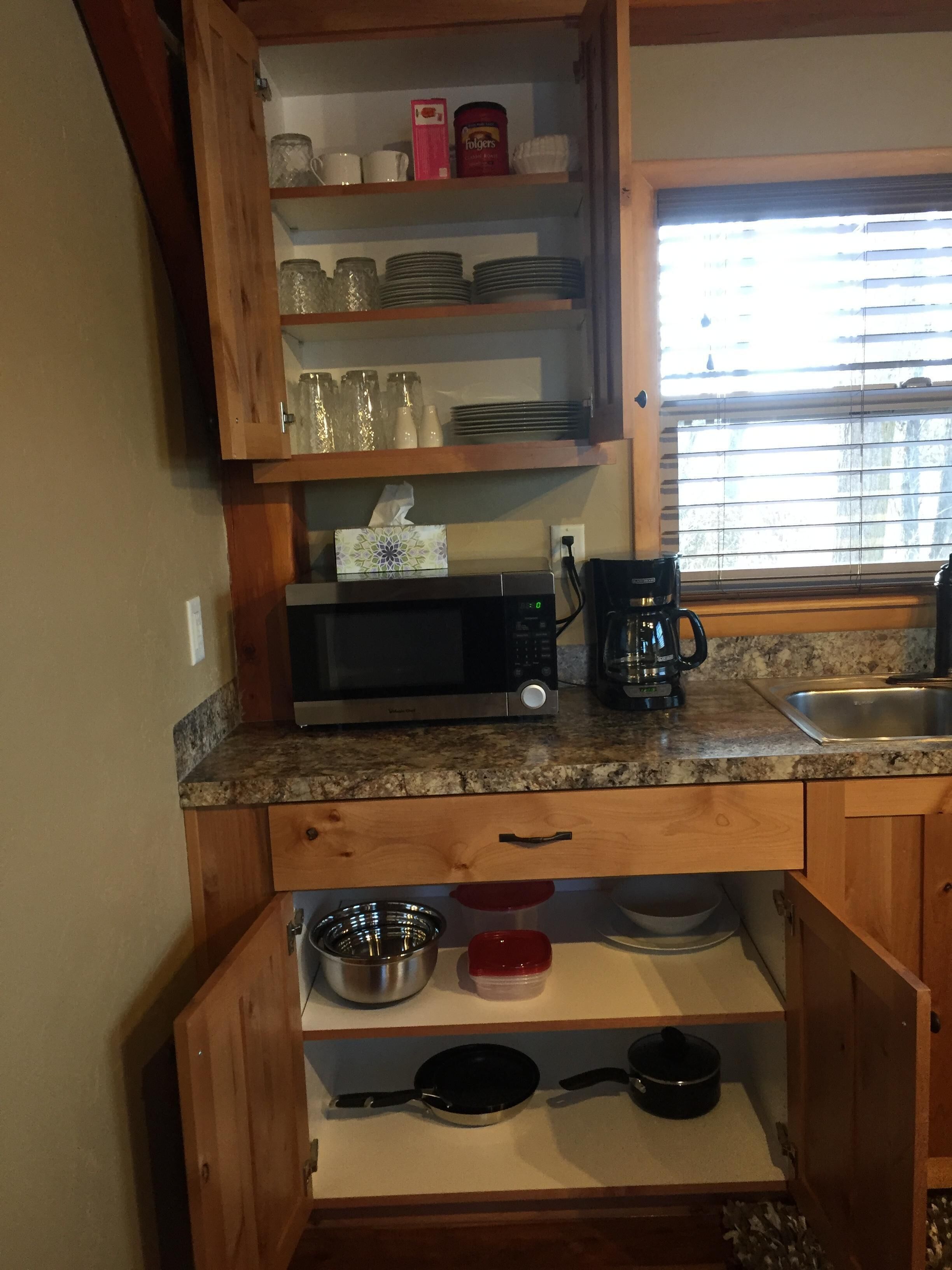 Fridge, microwave, coffee/tea maker, toaster