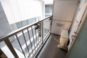 Twin Room | Balcony - City Street Inn 508 PH213 (Osaka)