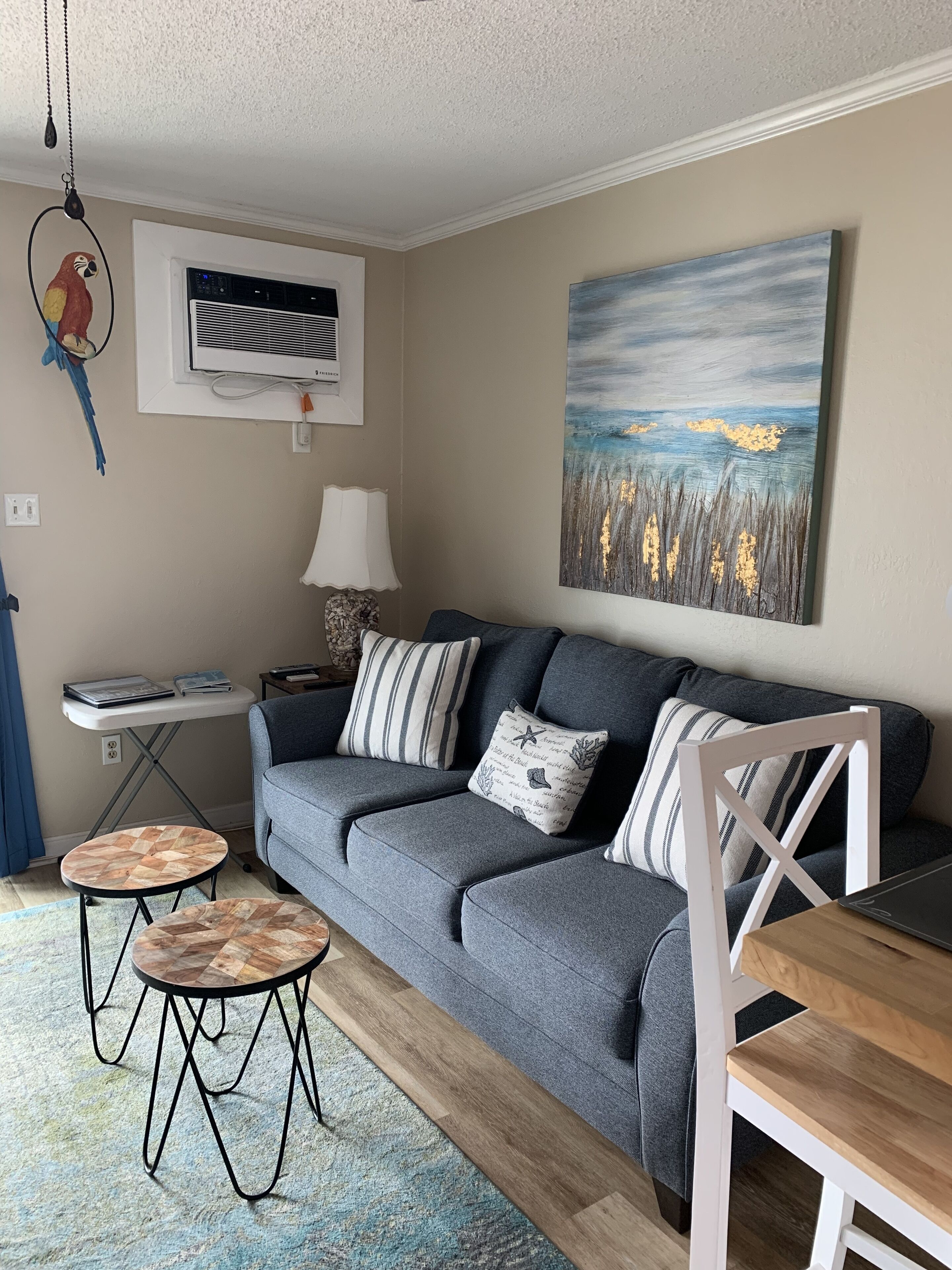 Beautiful Oceanfront Condo  - UPDATED 2023