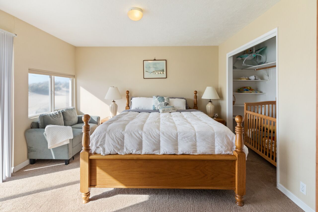 4 habitaciones, escritorio, tabla de planchar con plancha y wifi gratis 