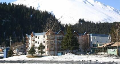 Historia, näkymät, viehätys ja täydellinen sijainti!