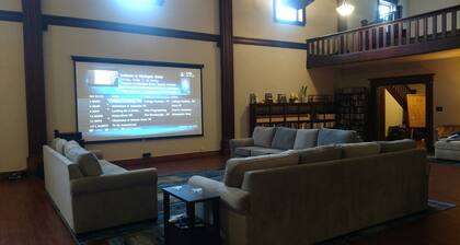 Knights of Pythias Loft Downtown Albany, Oregon 2400 Sq Ft Of Space