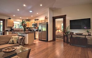 Smart TV, libri, stampante