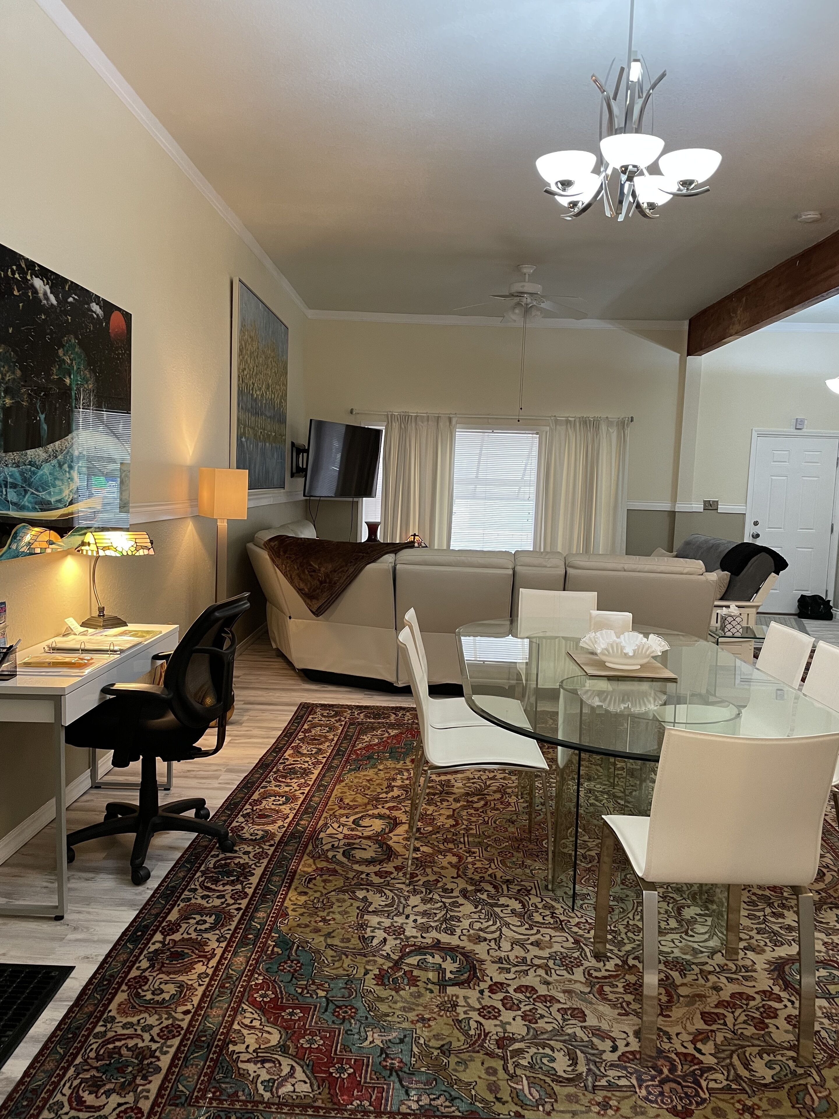  In the heart of Downtown Portland. Everything is a short walk away!