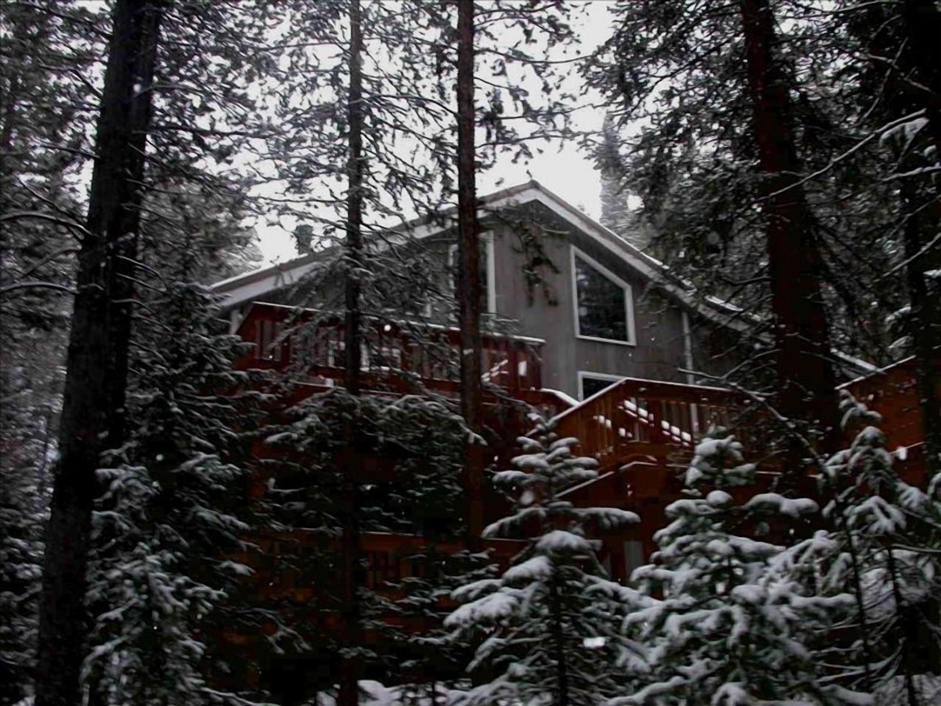Still available for winter! Mountain home great for families