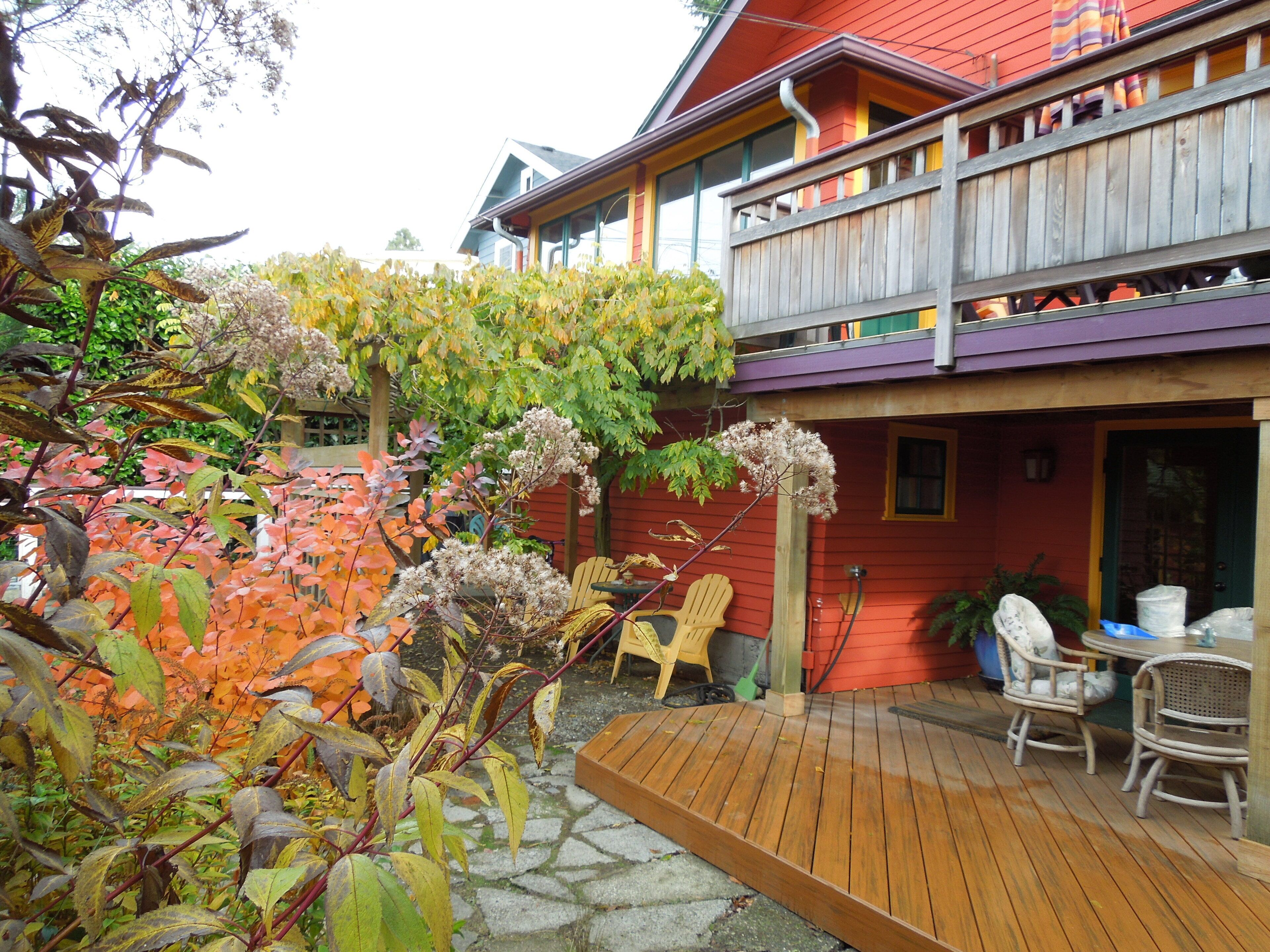 The Coolest Tangerine Dream MIL, in the West Seattle Junction!