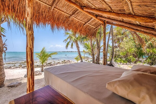 Spa - A truly amazing beachfront setting, 10 mins from Tulum! (Tulum)