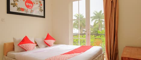 Standard Double Room, 1 Double Bed, Non Smoking | Desk, free WiFi, bed sheets