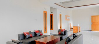 Hotel O Queen Homestay