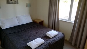 Unclassified image, 2 of 11, button - Mawley Holiday Park (Masterton)
