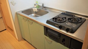 Twin Room | Private kitchen | Fridge, microwave - City Street Inn 708 PH109 (Osaka)