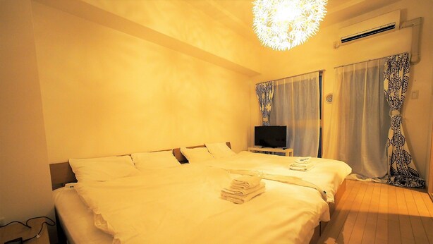 Twin Room | WiFi (free), bed sheets - City Street Inn 708 PH109 (Osaka)