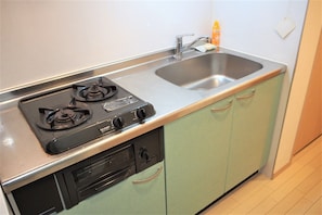 Twin Room | Private kitchen