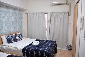 Room - City Street Inn 908 PH266 (Osaka)