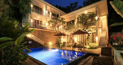 Dewi Villa Padangbai Hotel