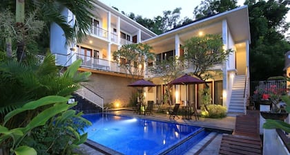 Dewi Villa Padangbai Hotel