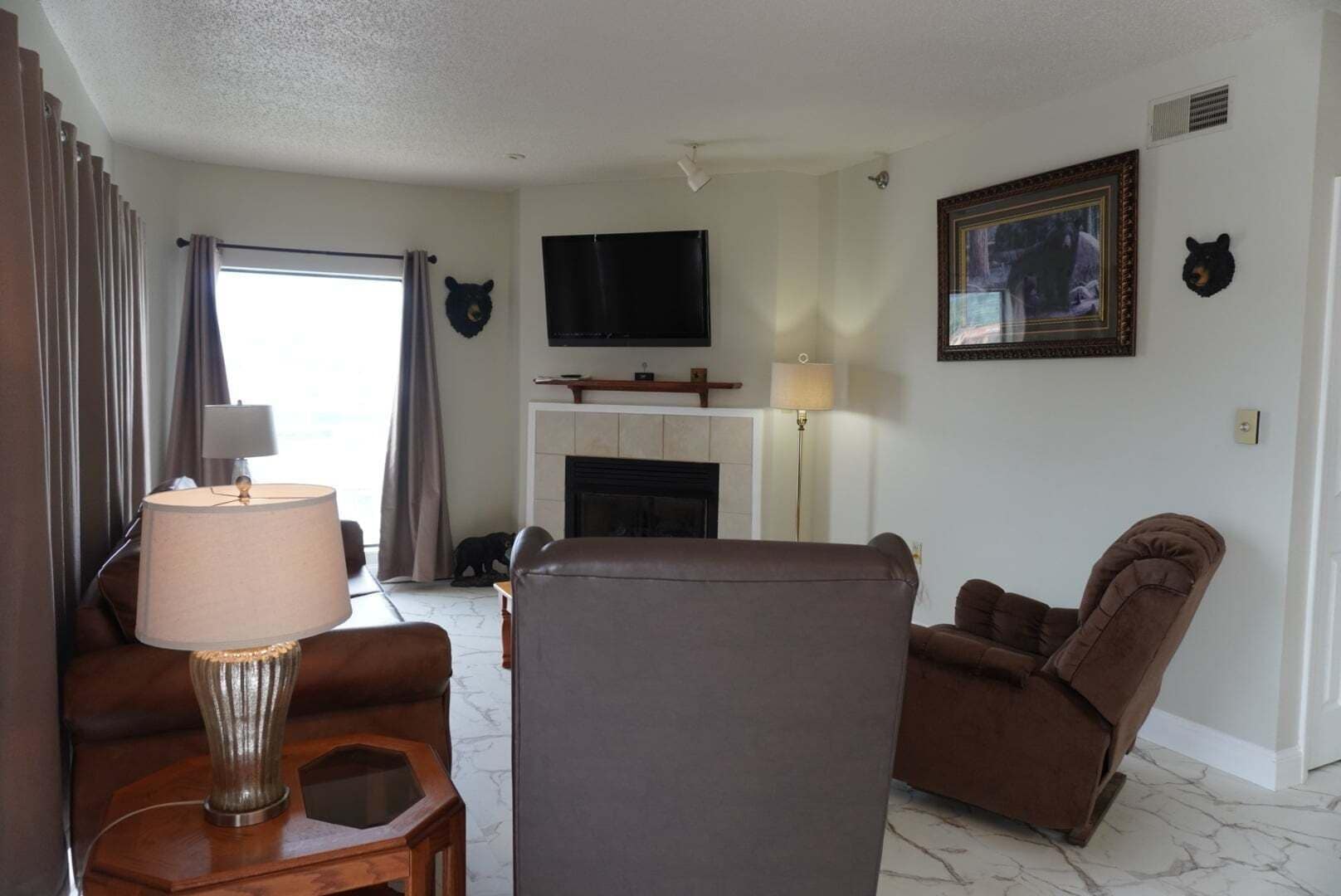 Condo, 3 habitaciones | Área de sala de estar