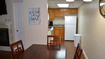 Condo, 2 Bedrooms | Private kitchen | Fridge, coffee/tea maker