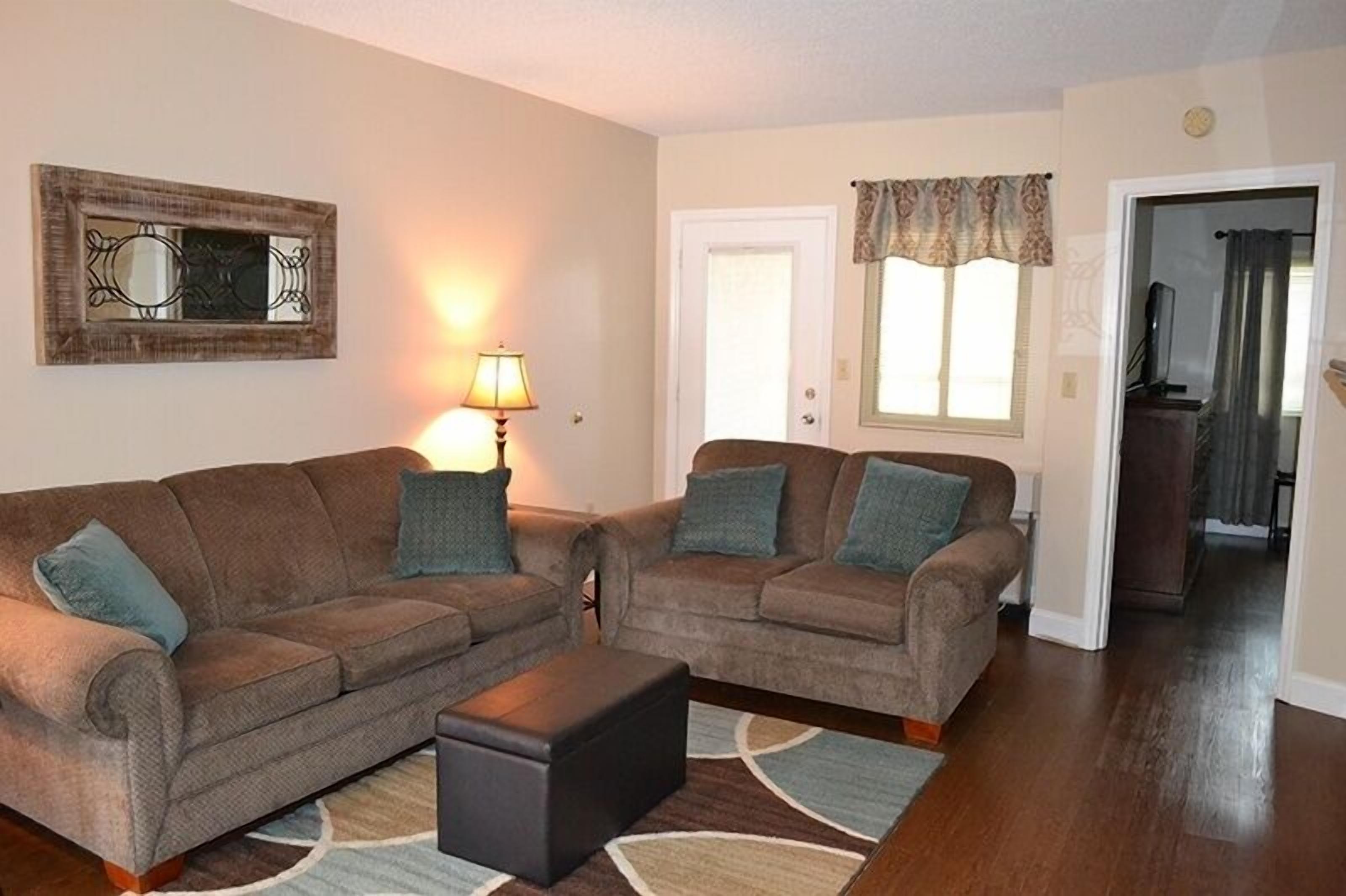 Condo, 2 quartos | Sala de estar