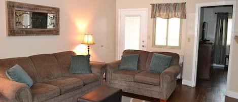 Apartment, 2 Schlafzimmer | Wohnzimmer