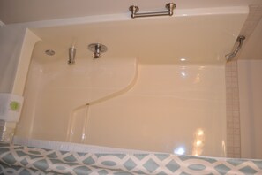Condo, 2 Bedrooms | Bathroom