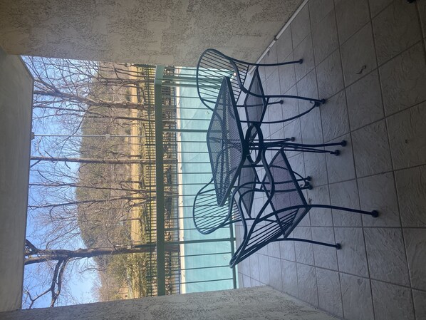 Condo, 2 Bedrooms | Outdoor dining