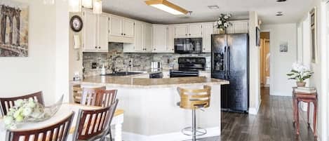 Condo, 3 Bedrooms | Private kitchen | Fridge, coffee/tea maker