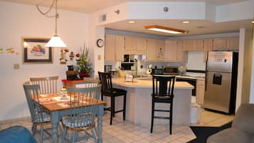 Condo, 3 Bedrooms | Private kitchen | Fridge, coffee/tea maker