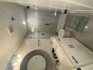 Kondominium, 3 kamar tidur | Kamar mandi | Handuk