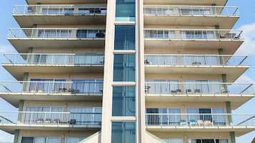 Condo, 3 Bedrooms | Exterior