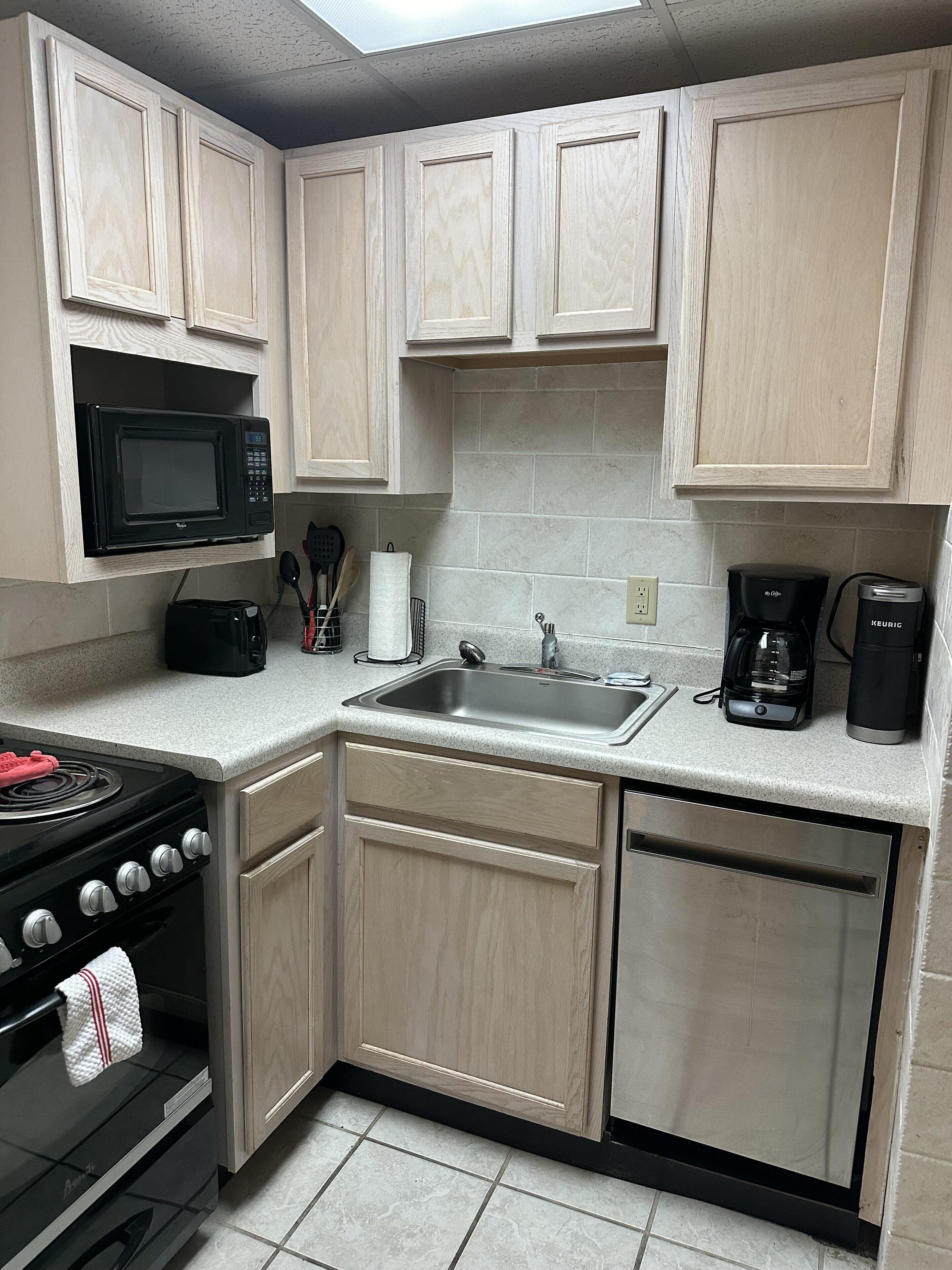 Condo, 1 Bedroom | Private kitchen | Fridge, coffee/tea maker