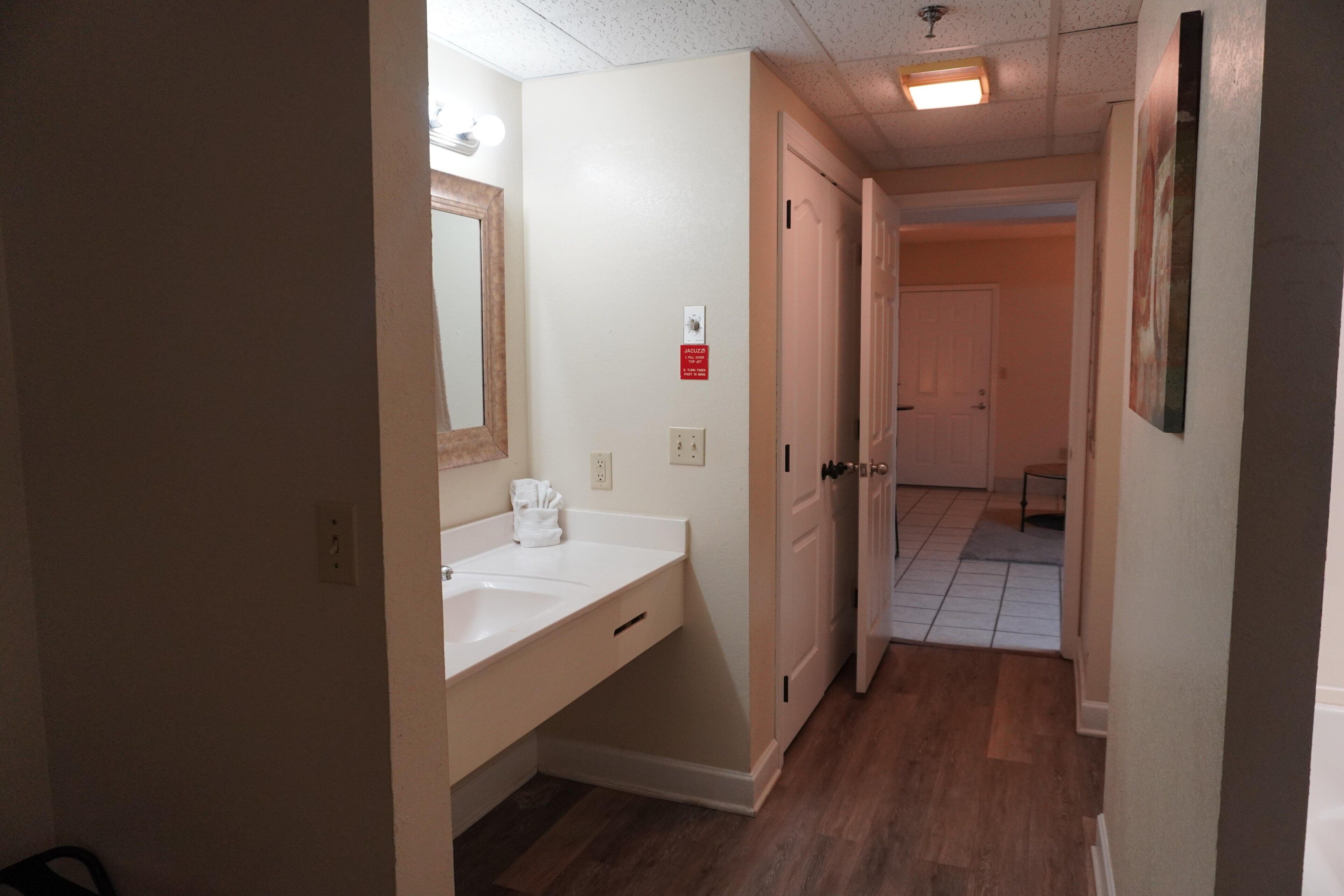 Condo, 1 Bedroom | Bathroom