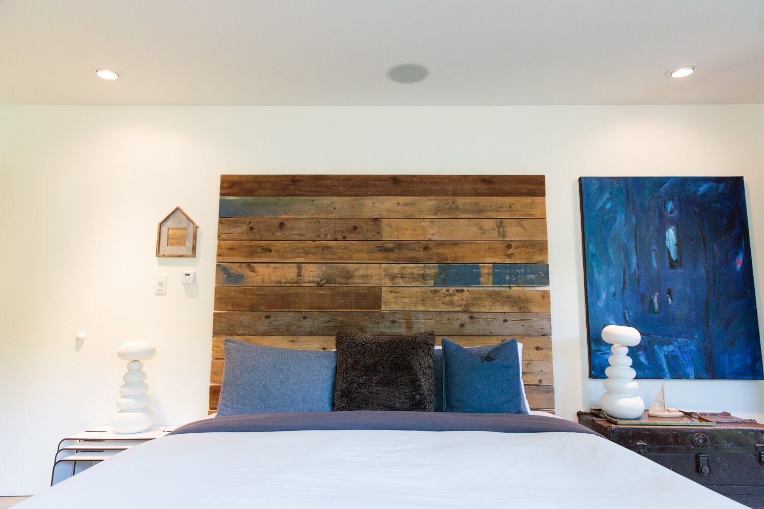 Secret Cove Waterfront Suite with Hot Tub