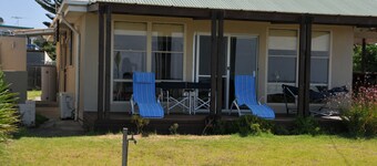 Ocean view Beach Front House Esplanade Portarlington Indented head