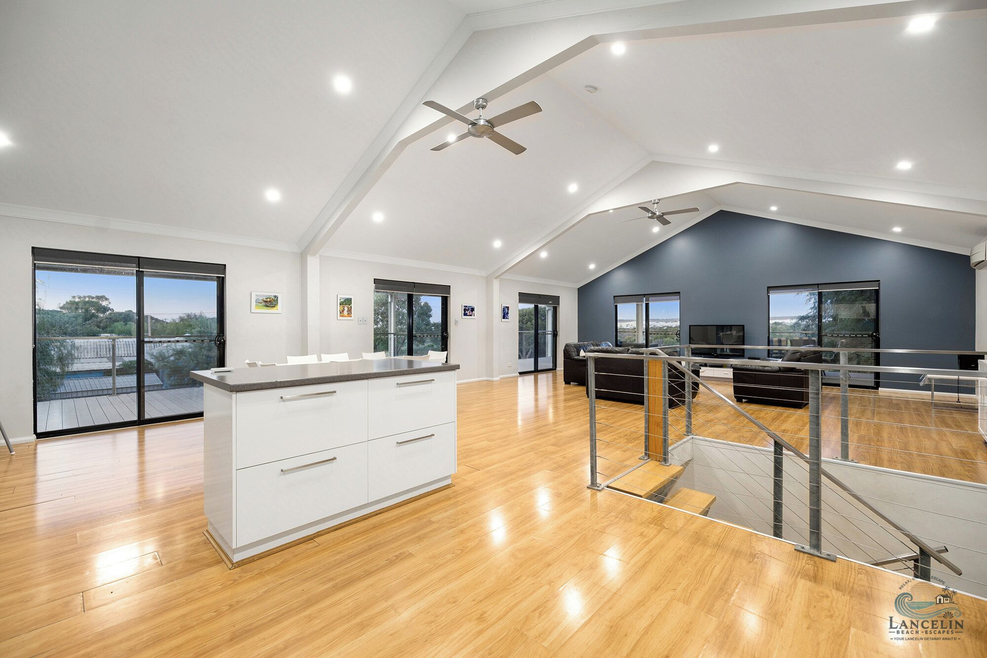 Dune View Is A Premium And Stunning Holiday Home. - Lancelin