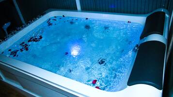 1 bedroom, soundproofing, bed sheets