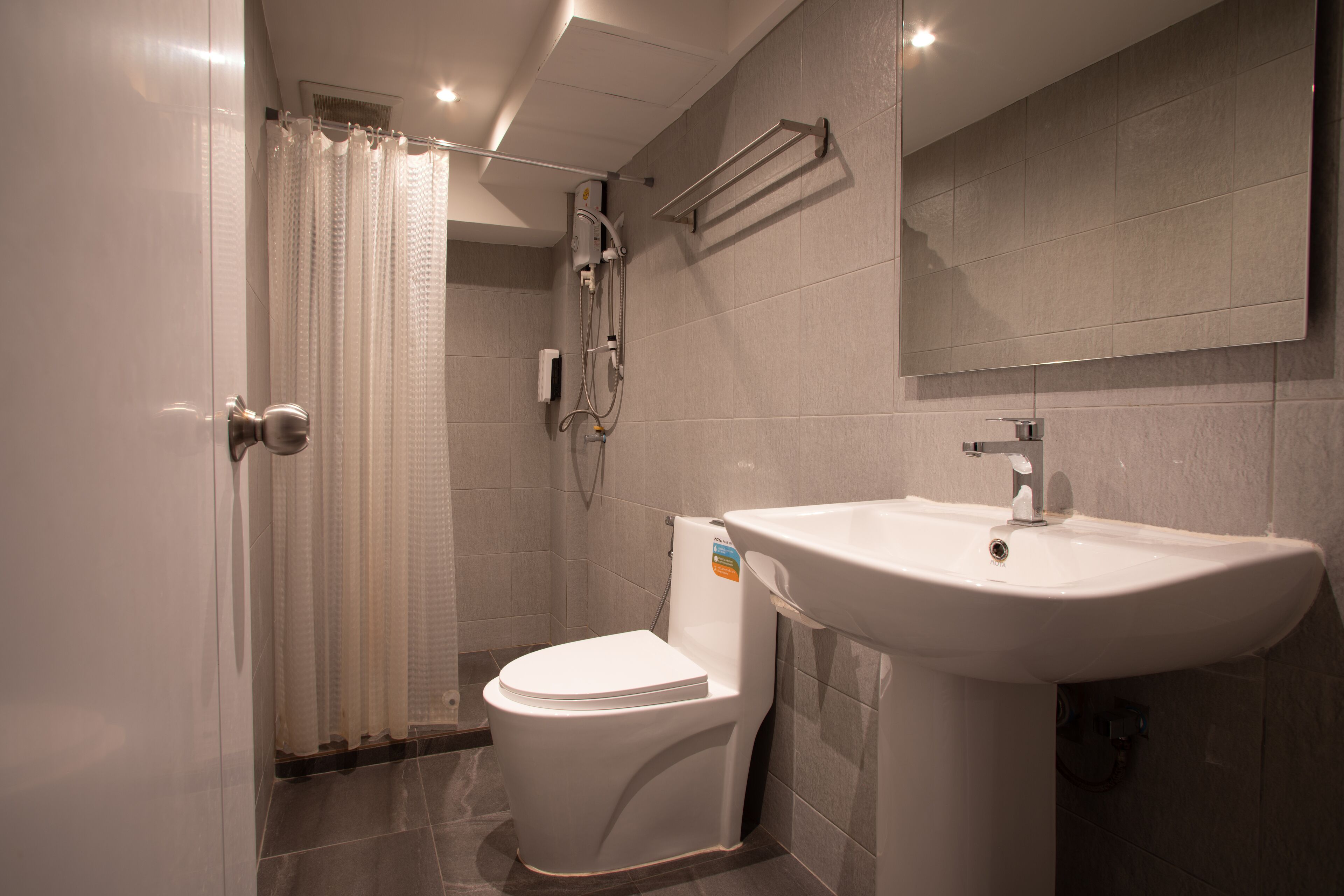 Photo - Sleep with Me Bangkok - BTS Phra Khanong