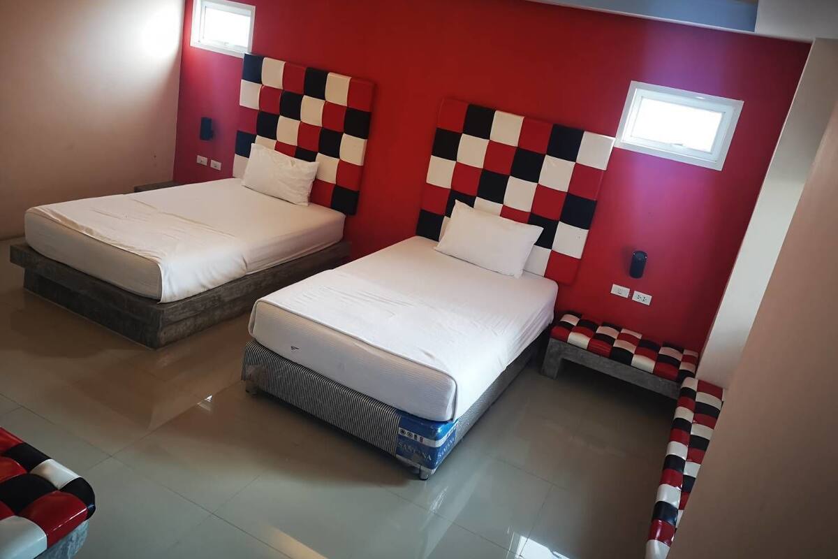 スタンダード ツインルーム | WiFi (無料)