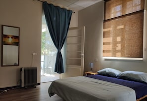 Standard Double Room, Shared Bathroom