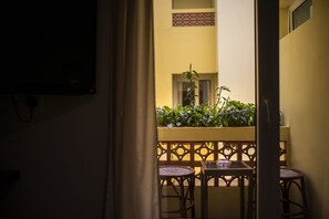 Standard-Doppelzimmer, 1 Doppelbett, Nichtraucher | Balkon