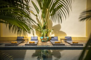 Una piscina techada