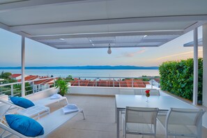 View from room - Villa Azzurra (Bol)