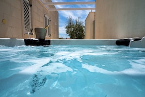 Apartment,2 Bedrooms,Sea View | Private spa tub - Villa Azzurra (Bol)