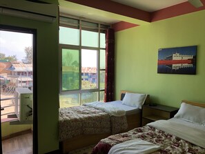 Basic Room, Smoking | Rollaway beds, free WiFi