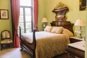 Deluxe Double Room, Balcony | 1 bedroom, blackout curtains, free WiFi, bed sheets