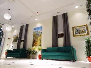 Reception - Torrione Hotel (Reggio Calabria)