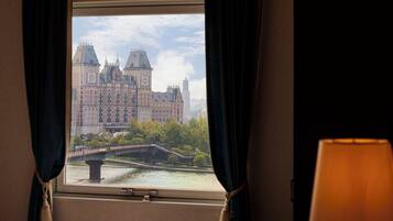 Comfort Twin Room (Non-smoking) | Water view