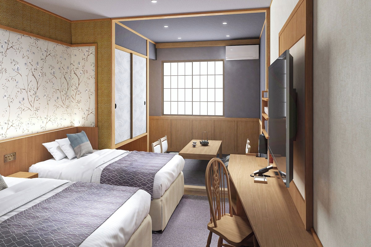 Japanese-Western style Room(Non-smoking) | In-room safe, desk, blackout drapes, iron/ironing board (on request)